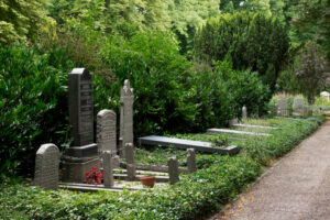 Qual o valor de um caixão simples? Como escolher com dignidade